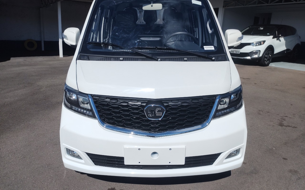 imagem-https://www.socarrao.com.br/sc-vehicle-images-prod/1929174/1780410195650-MTc4MDQxMDE3ODc3NzYxNzMwNjM5MTkxOTUyNDQ3NjYuanBn.jpg