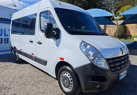 Renault Master 2015 Branco — foto 1 de 3