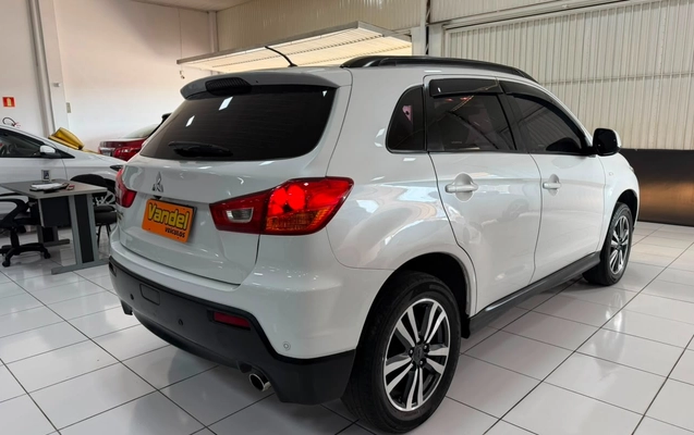 imagem-https://www.socarrao.com.br/sc-vehicle-images-prod/1930751/1780416708142-V2hhdHNBcHAgSW1hZ2UgMjAyNi0wNi0wMiBhdCAxMi41MS4zMS5qcGVn.jpeg