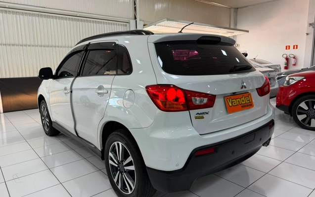 imagem-https://www.socarrao.com.br/sc-vehicle-images-prod/1930751/1780416708302-V2hhdHNBcHAgSW1hZ2UgMjAyNi0wNi0wMiBhdCAxMi41MS4zMCAoMykuanBlZw.jpeg