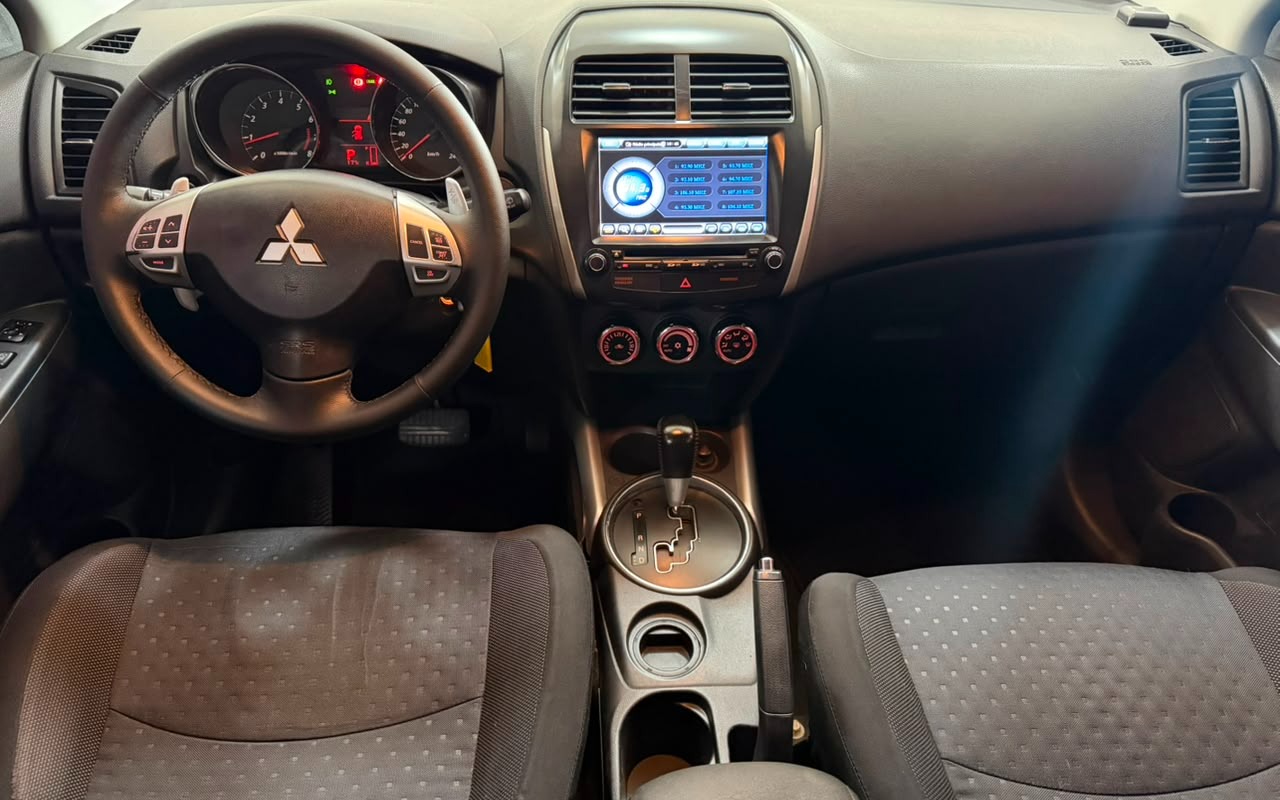 imagem-https://www.socarrao.com.br/sc-vehicle-images-prod/1930751/1780416708492-V2hhdHNBcHAgSW1hZ2UgMjAyNi0wNi0wMiBhdCAxMi41MS4zMSAoMykuanBlZw.jpeg