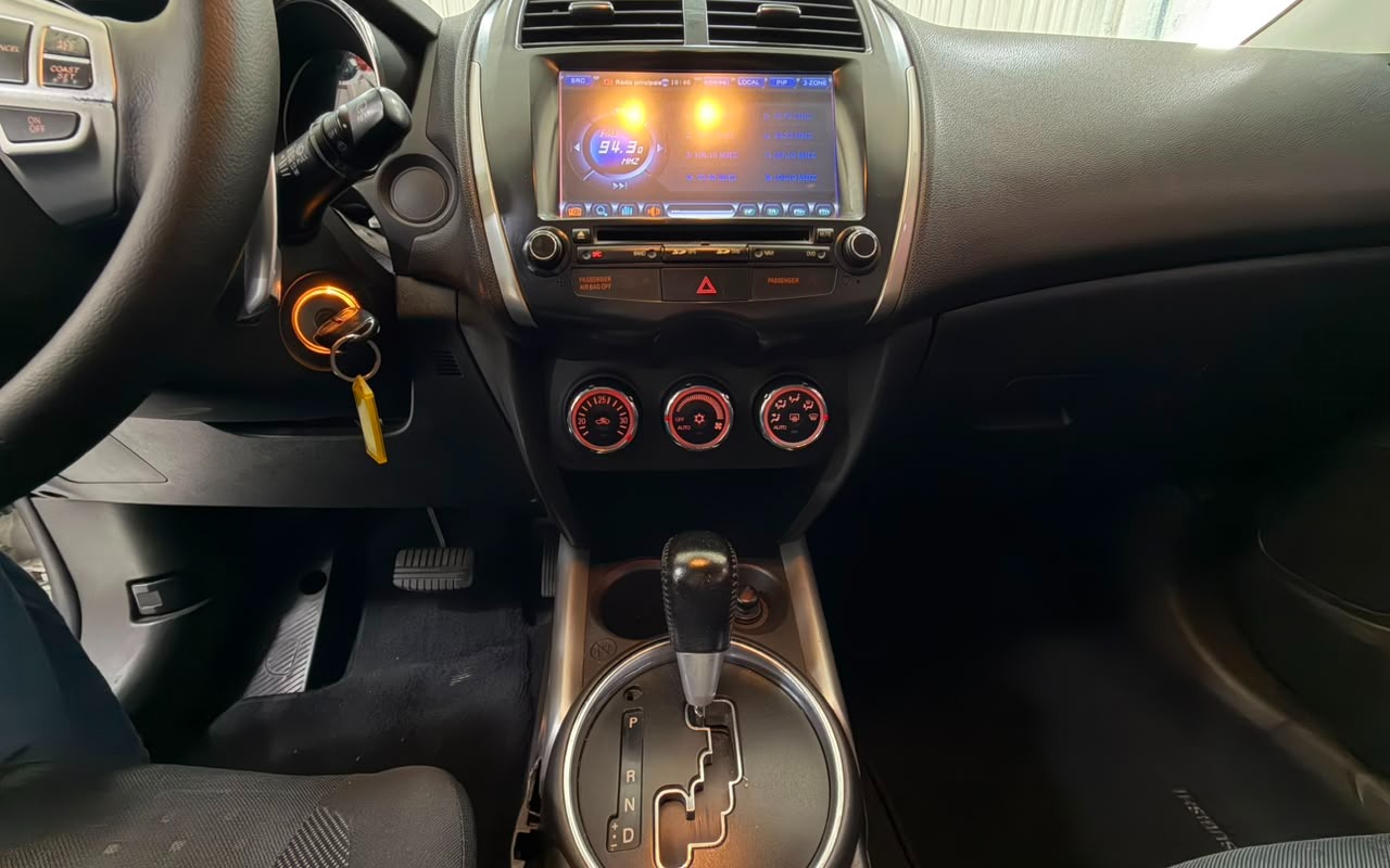 imagem-https://www.socarrao.com.br/sc-vehicle-images-prod/1930751/1780416708802-V2hhdHNBcHAgSW1hZ2UgMjAyNi0wNi0wMiBhdCAxMi41MS4zMiAoMSkuanBlZw.jpeg