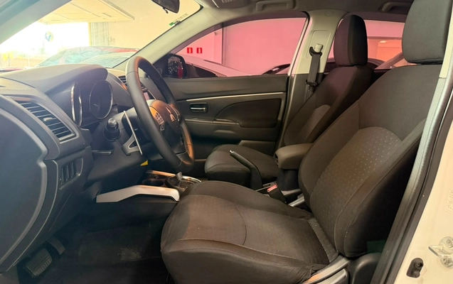 imagem-https://www.socarrao.com.br/sc-vehicle-images-prod/1930751/1780416708882-V2hhdHNBcHAgSW1hZ2UgMjAyNi0wNi0wMiBhdCAxMi41MS4zMi5qcGVn.jpeg
