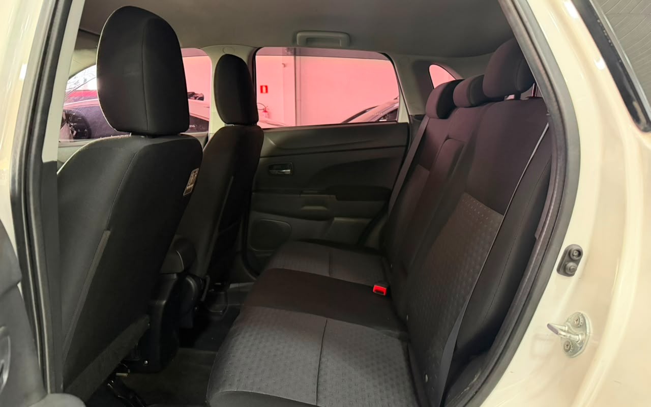 imagem-https://www.socarrao.com.br/sc-vehicle-images-prod/1930751/1780416708962-V2hhdHNBcHAgSW1hZ2UgMjAyNi0wNi0wMiBhdCAxMi41MS4zMSAoMikuanBlZw.jpeg