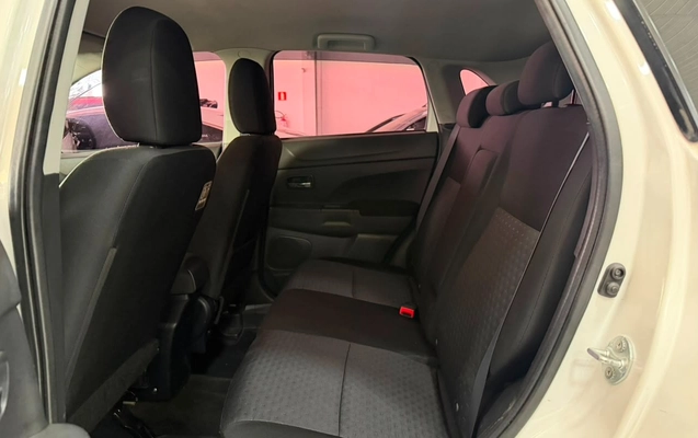 imagem-https://www.socarrao.com.br/sc-vehicle-images-prod/1930751/1780416708962-V2hhdHNBcHAgSW1hZ2UgMjAyNi0wNi0wMiBhdCAxMi41MS4zMSAoMikuanBlZw.jpeg