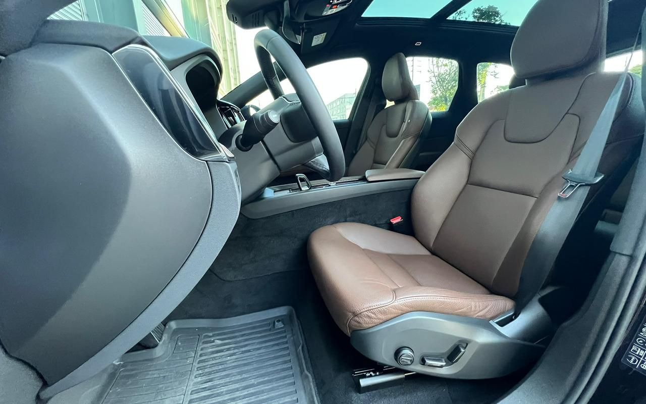 imagem-https://www.socarrao.com.br/sc-vehicle-images-prod/1931057/1780418552126-V2hhdHNBcHAgSW1hZ2UgMjAyNi0wNi0wMiBhdCAxMy4zNy4zOCAoMSkuanBlZw.jpeg