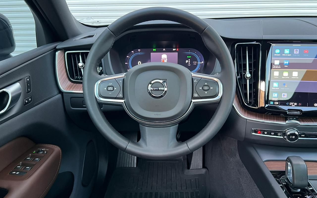 imagem-https://www.socarrao.com.br/sc-vehicle-images-prod/1931057/1780418553280-V2hhdHNBcHAgSW1hZ2UgMjAyNi0wNi0wMiBhdCAxMy4zNy4zOSAoMSkuanBlZw.jpeg
