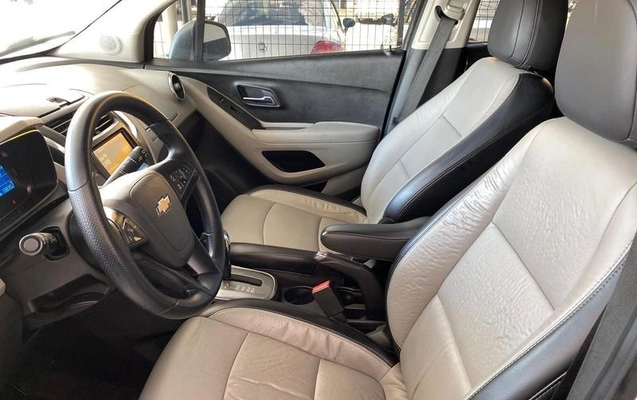 imagem-https://www.socarrao.com.br/sc-vehicle-images-prod/1931125/1786122238146-8147227_7_B_33cdaa6d54.jpeg