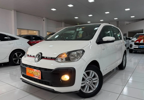 Volkswagen Up! 2019 Branco — foto 1 de 3
