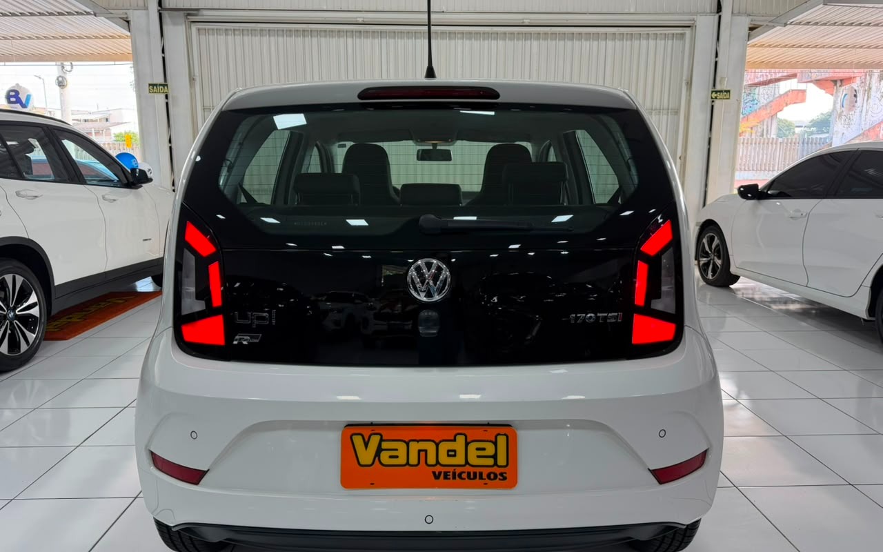 imagem-https://www.socarrao.com.br/sc-vehicle-images-prod/1931208/1780419007022-V2hhdHNBcHAgSW1hZ2UgMjAyNi0wNi0wMiBhdCAxMy4yMS4wMiAoMykuanBlZw.jpeg