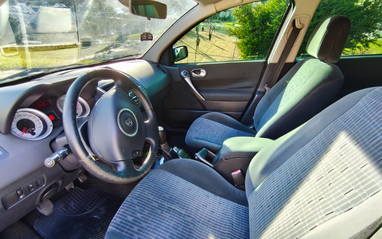 imagem-https://www.socarrao.com.br/sc-vehicle-images-prod/1931209/1780437631198-SU1HXzIwMjYwNDExXzE3MDgyOS5qcGcuanBlZw.jpeg
