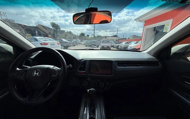 imagem-https://www.socarrao.com.br/sc-vehicle-images-prod/1931882/1785932619990-8149266_7_B_7c6c8e9388.jpeg