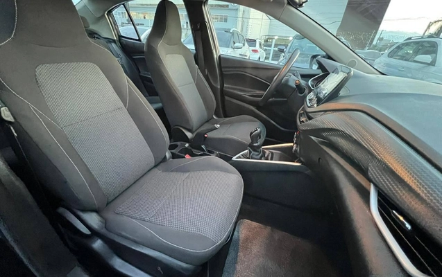 imagem-https://www.socarrao.com.br/sc-vehicle-images-prod/1931994/1788898196472-f907aac3043b42adbad42cc5ef1124e9_1780422780143.jpg
