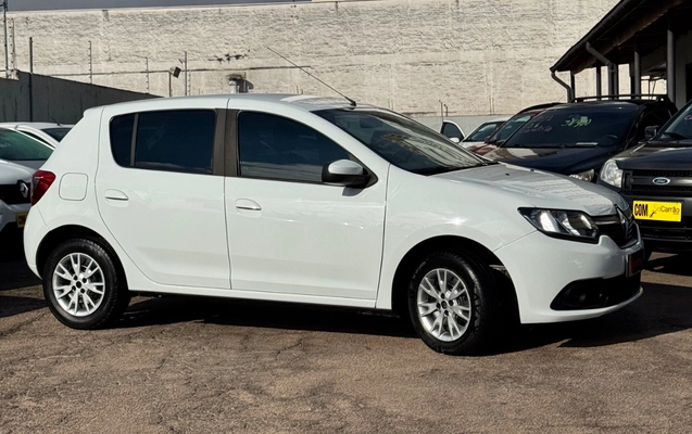 imagem-https://www.socarrao.com.br/sc-vehicle-images-prod/1932022/1780422877552-SU1HXzY2ODYuanBlZw.jpeg