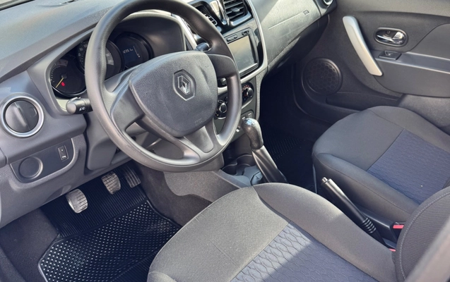 imagem-https://www.socarrao.com.br/sc-vehicle-images-prod/1932022/1780422878139-SU1HXzY2ODIuanBlZw.jpeg