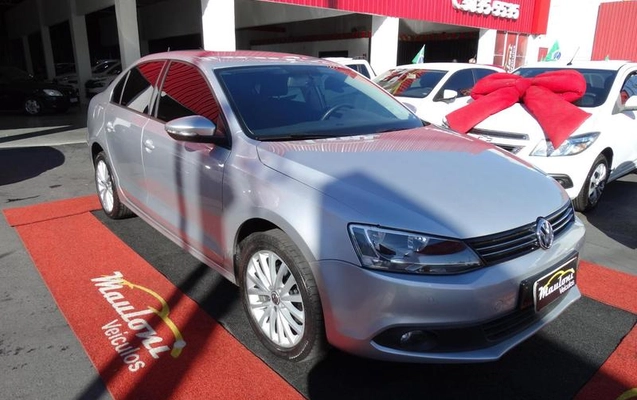 imagem-https://www.socarrao.com.br/sc-vehicle-images-prod/1932140/1790013015568-7863206_1_B_73749e3c93.jpeg