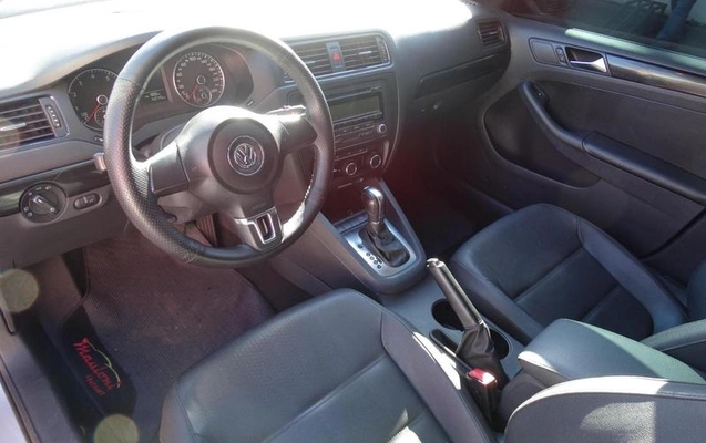 imagem-https://www.socarrao.com.br/sc-vehicle-images-prod/1932140/1790013015571-7863206_9_B_c810259ec8.jpeg