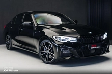 imagem de M Sport 2.0 Turbo Aut. (Híbrido)