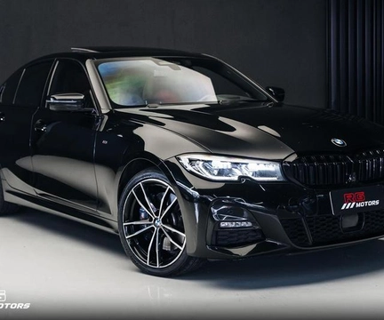 BMW 330e 2021 Preto — foto 1 de 3
