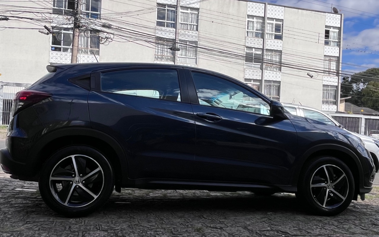 imagem-https://www.socarrao.com.br/sc-vehicle-images-prod/1932180/1780423411207-SU1HXzc5NTYuanBlZw.jpeg