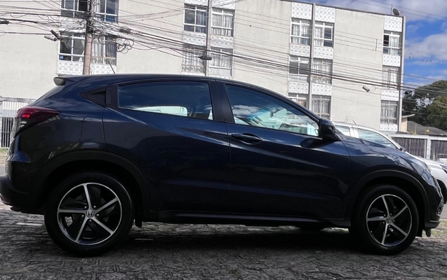 imagem-https://www.socarrao.com.br/sc-vehicle-images-prod/1932180/1780423411207-SU1HXzc5NTYuanBlZw.jpeg