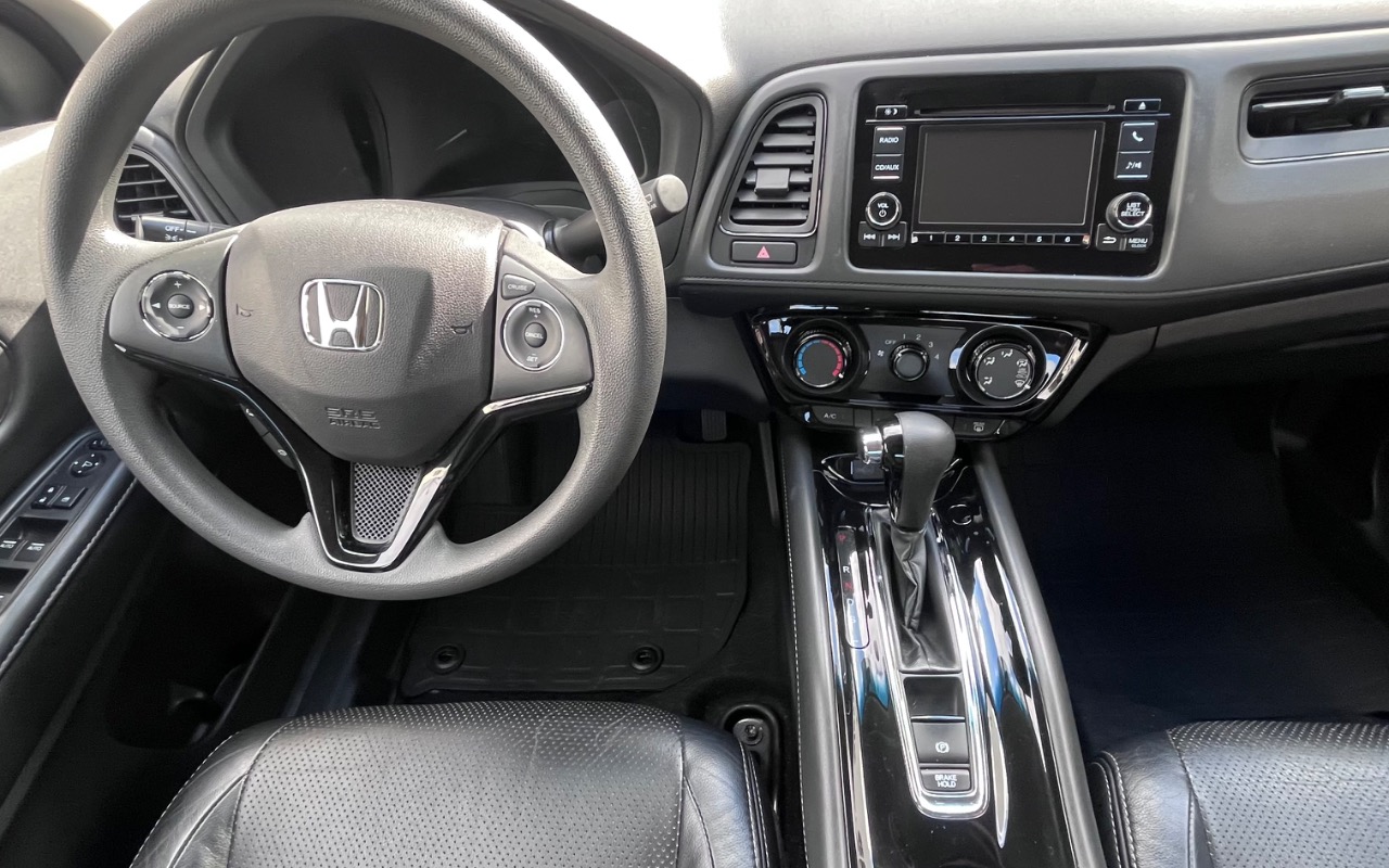 imagem-https://www.socarrao.com.br/sc-vehicle-images-prod/1932180/1780423411515-SU1HXzc5NTguanBlZw.jpeg