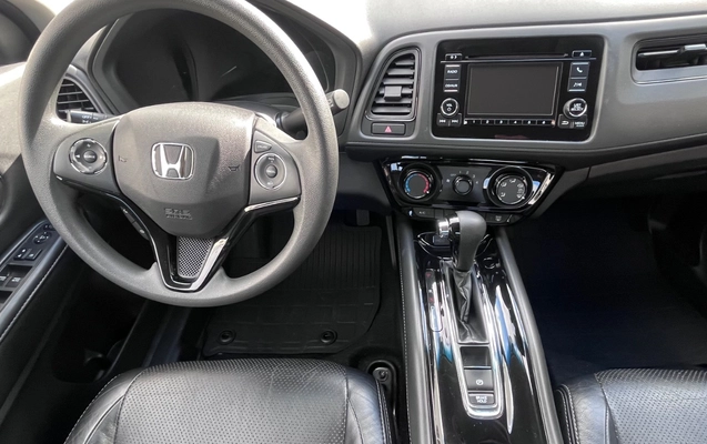imagem-https://www.socarrao.com.br/sc-vehicle-images-prod/1932180/1780423411515-SU1HXzc5NTguanBlZw.jpeg