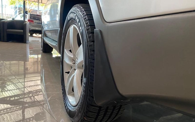 imagem-https://www.socarrao.com.br/sc-vehicle-images-prod/1932639/1789660264116-8141987_8_B_fa6ebbae82.jpeg