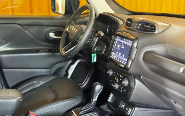 imagem-https://www.socarrao.com.br/sc-vehicle-images-prod/1932790/1788270560899-gb-31cb2cf.jpeg