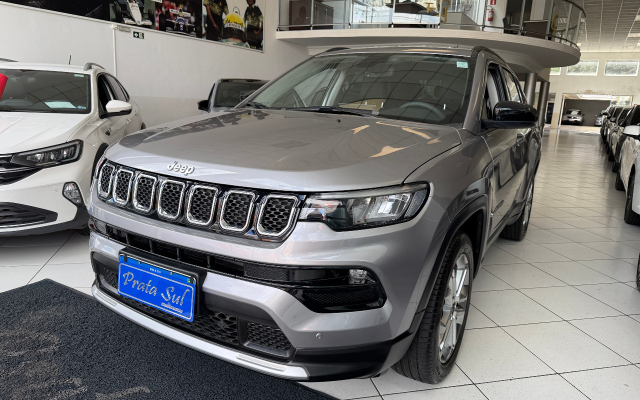 Jeep Compass 2022 Prata — foto 1 de 3