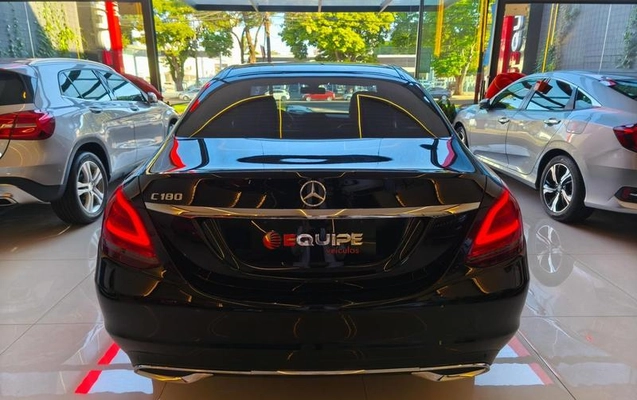 imagem-https://www.socarrao.com.br/sc-vehicle-images-prod/1933545/1792187204873-8149837_5_B_43461f05d3.jpeg