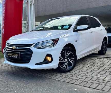 Chevrolet Onix 2024 Branco — foto 1 de 3