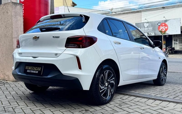 imagem-https://www.socarrao.com.br/sc-vehicle-images-prod/1933577/1790432940753-8149423_18_B_50d8395d75.jpeg