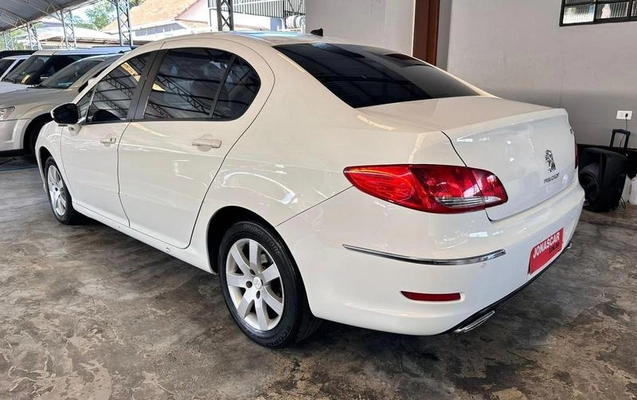 imagem-https://www.socarrao.com.br/sc-vehicle-images-prod/1933580/1782138940610-8128411_1_B_7f03051e87.jpeg