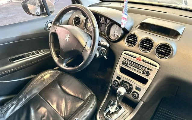 imagem-https://www.socarrao.com.br/sc-vehicle-images-prod/1933580/1782138940624-8128411_0_B_2f3e2340f1.jpeg