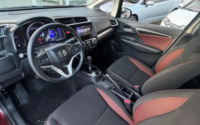 imagem-https://www.socarrao.com.br/sc-vehicle-images-prod/1933755/1780511832140-a135bad685db4b3aa85ca7ba7fe9d8ab_1780432820541.jpeg
