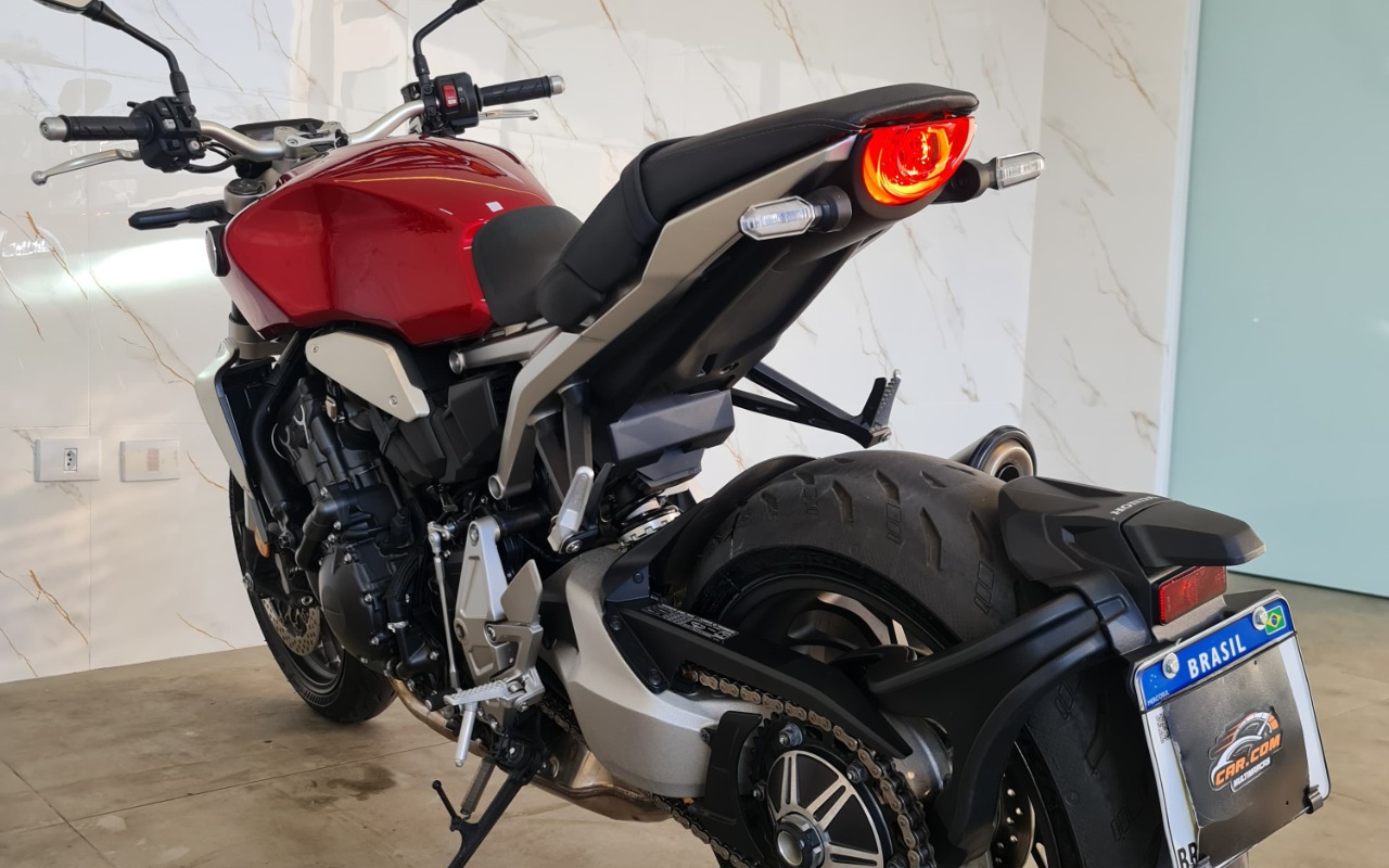 imagem-https://www.socarrao.com.br/sc-vehicle-images-prod/1934324/1780431091818-OC5qcGc.jpg