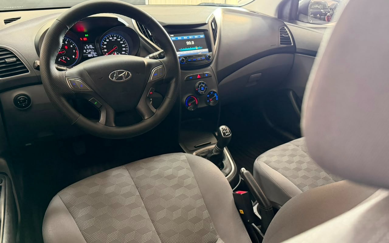 imagem-https://www.socarrao.com.br/sc-vehicle-images-prod/1934435/1780431291259-V2hhdHNBcHAgSW1hZ2UgMjAyNi0wNi0wMiBhdCAxNy4wMS4zOSAoMSkuanBlZw.jpeg