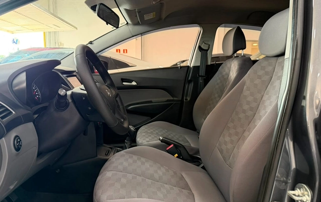imagem-https://www.socarrao.com.br/sc-vehicle-images-prod/1934435/1780431291479-V2hhdHNBcHAgSW1hZ2UgMjAyNi0wNi0wMiBhdCAxNy4wMS40MCAoMikuanBlZw.jpeg