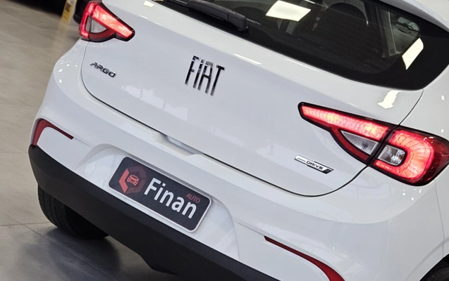 imagem-https://www.socarrao.com.br/sc-vehicle-images-prod/1934456/1782483236304-I7mVZVbhzX3Onc0XZHjFMuhbwd666f1P.jpg