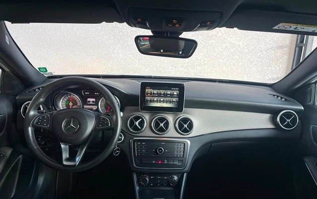 imagem-https://www.socarrao.com.br/sc-vehicle-images-prod/1934527/1787921780246-8150372_15_B_15d587450f.jpeg