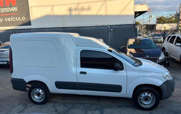 imagem-https://www.socarrao.com.br/sc-vehicle-images-prod/1934617/1789388981022-7978668_2_B_65279e7d85.jpeg