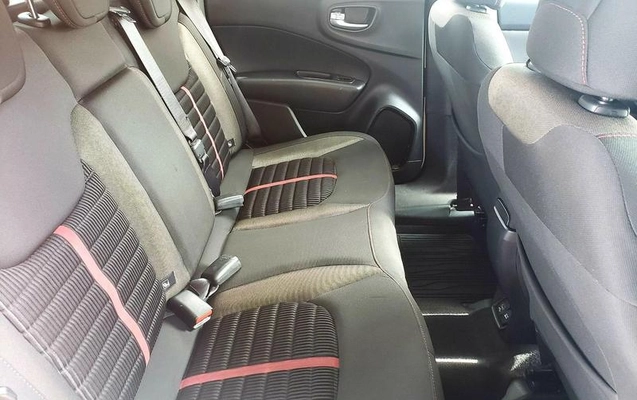 imagem-https://www.socarrao.com.br/sc-vehicle-images-prod/1934932/1791488391597-8150835_5_B_fcffd44016.jpeg