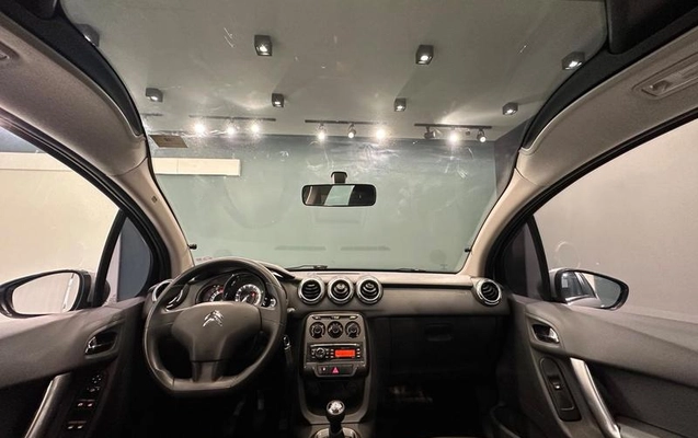 imagem-https://www.socarrao.com.br/sc-vehicle-images-prod/1935531/1785355013157-8103954_12_B_9d5c12b712.jpeg