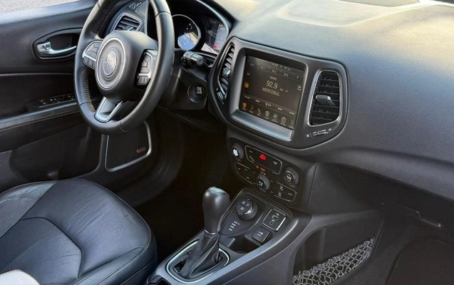 imagem-https://www.socarrao.com.br/sc-vehicle-images-prod/1945281/1790018320972-7948375_3_B_c679c7c9bd.jpeg