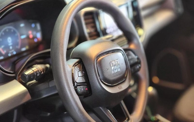 imagem-https://www.socarrao.com.br/sc-vehicle-images-prod/1946004/1782394011242-8151486_17_B_e0edb37bee.jpeg