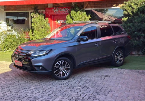 Mitsubishi OUTLANDER 3.0/ GT 3.0 V6 Aut. 2018 Cinza — foto 1 de 3