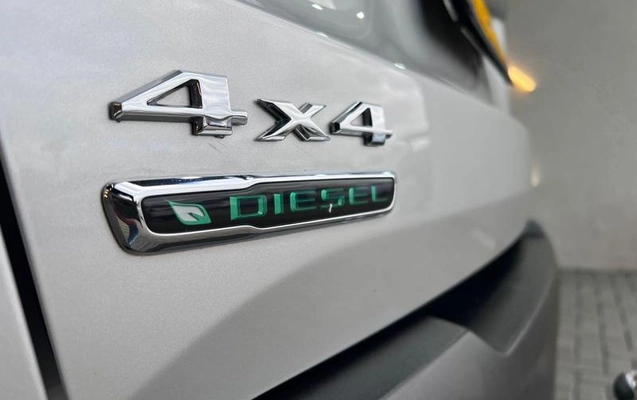 imagem-https://www.socarrao.com.br/sc-vehicle-images-prod/1946151/1787574049767-8119368_5_B_74bc87341d.jpeg