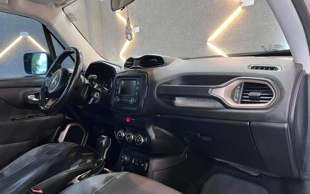 imagem-https://www.socarrao.com.br/sc-vehicle-images-prod/1946151/1787574049778-8119368_0_B_8aeb12ce8e.jpeg