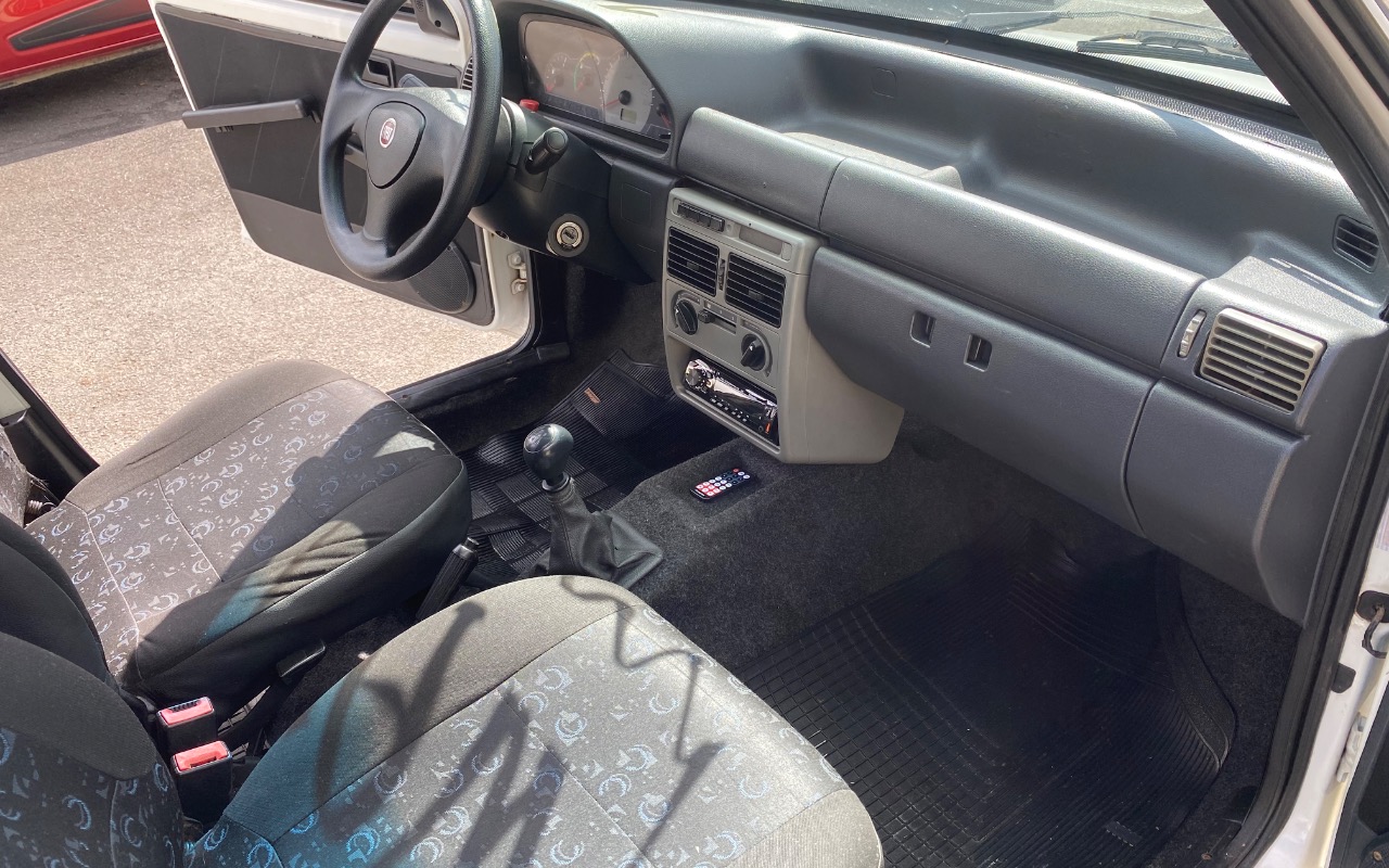 imagem-https://www.socarrao.com.br/sc-vehicle-images-prod/1946193/1789565845334-SU1HXzExODQuanBlZw.jpeg